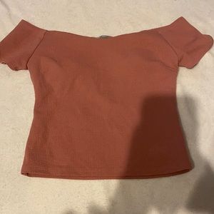 Off the shoulder crop